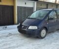 Синій Фольксваген Шаран, об'ємом двигуна 1.8 л та пробігом 270 тис. км за 2250 $, фото 1 на Automoto.ua