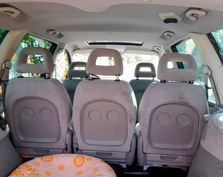 Синий Фольксваген Шаран, объемом двигателя 1.8 л и пробегом 311 тыс. км за 4500 $, фото 6 на Automoto.ua