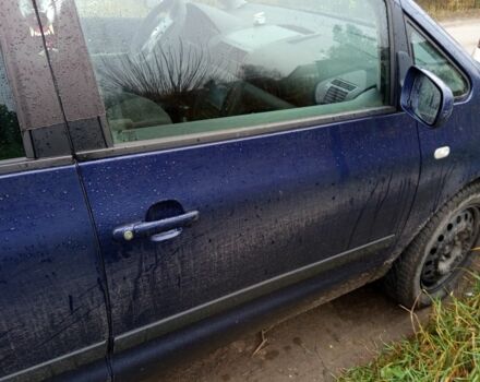 Синий Фольксваген Шаран, объемом двигателя 1.9 л и пробегом 200 тыс. км за 2605 $, фото 5 на Automoto.ua