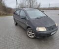 Синий Фольксваген Шаран, объемом двигателя 2 л и пробегом 320 тыс. км за 2600 $, фото 3 на Automoto.ua