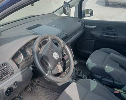 Синий Фольксваген Шаран, объемом двигателя 1.9 л и пробегом 600 тыс. км за 3500 $, фото 8 на Automoto.ua