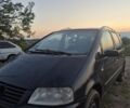 Синий Фольксваген Шаран, объемом двигателя 0 л и пробегом 310 тыс. км за 1900 $, фото 1 на Automoto.ua