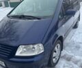 Синий Фольксваген Шаран, объемом двигателя 1.9 л и пробегом 550 тыс. км за 5500 $, фото 1 на Automoto.ua