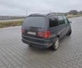 Синий Фольксваген Шаран, объемом двигателя 2 л и пробегом 320 тыс. км за 2600 $, фото 2 на Automoto.ua