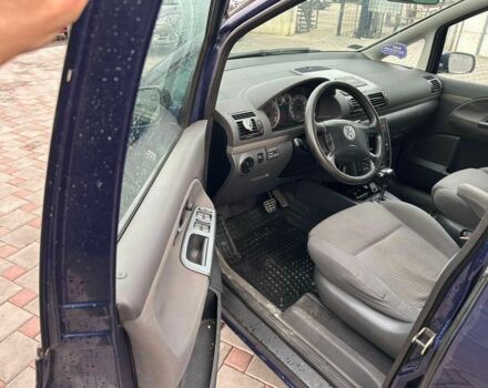 Синій Фольксваген Шаран, об'ємом двигуна 1 л та пробігом 280 тис. км за 2850 $, фото 5 на Automoto.ua