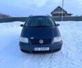 Синий Фольксваген Шаран, объемом двигателя 1.9 л и пробегом 410 тыс. км за 2400 $, фото 1 на Automoto.ua