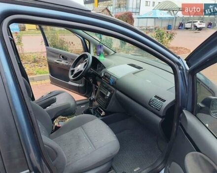 Синій Фольксваген Шаран, об'ємом двигуна 1.9 л та пробігом 342 тис. км за 4200 $, фото 1 на Automoto.ua