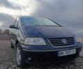 Синий Фольксваген Шаран, объемом двигателя 1.9 л и пробегом 330 тыс. км за 4250 $, фото 1 на Automoto.ua
