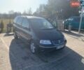 Синій Фольксваген Шаран, об'ємом двигуна 2 л та пробігом 285 тис. км за 6300 $, фото 1 на Automoto.ua