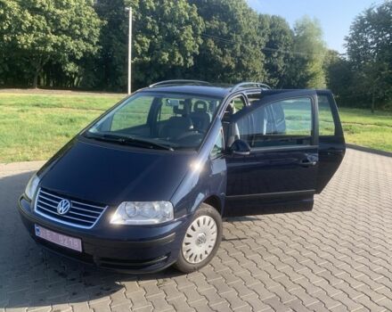 Синий Фольксваген Шаран, объемом двигателя 1.78 л и пробегом 224 тыс. км за 5900 $, фото 1 на Automoto.ua