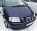 Синій Фольксваген Шаран, об'ємом двигуна 2 л та пробігом 240 тис. км за 9500 $, фото 1 на Automoto.ua
