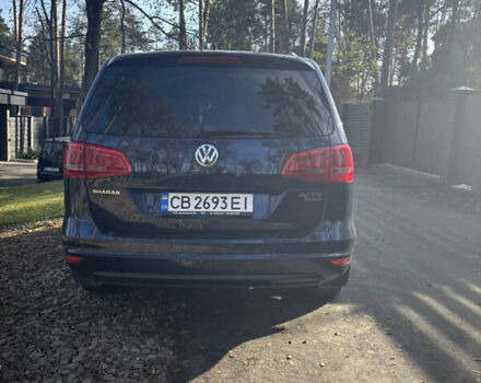 Синий Фольксваген Шаран, объемом двигателя 2 л и пробегом 188 тыс. км за 16700 $, фото 4 на Automoto.ua