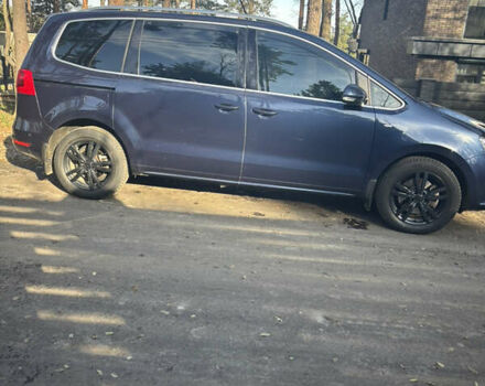 Синий Фольксваген Шаран, объемом двигателя 2 л и пробегом 188 тыс. км за 16700 $, фото 2 на Automoto.ua