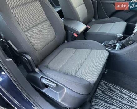 Синий Фольксваген Шаран, объемом двигателя 2 л и пробегом 270 тыс. км за 15900 $, фото 67 на Automoto.ua