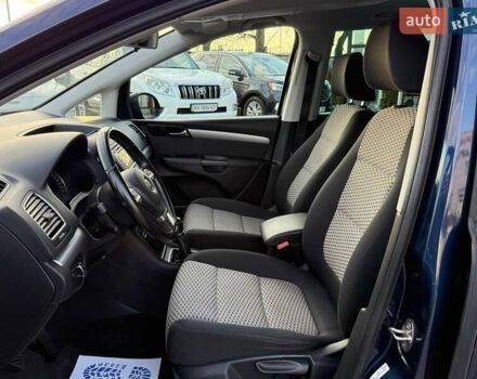 Синий Фольксваген Шаран, объемом двигателя 1.39 л и пробегом 137 тыс. км за 13900 $, фото 13 на Automoto.ua