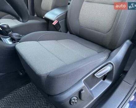 Синий Фольксваген Шаран, объемом двигателя 2 л и пробегом 270 тыс. км за 15900 $, фото 66 на Automoto.ua