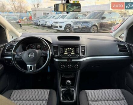Синий Фольксваген Шаран, объемом двигателя 1.39 л и пробегом 137 тыс. км за 13900 $, фото 8 на Automoto.ua