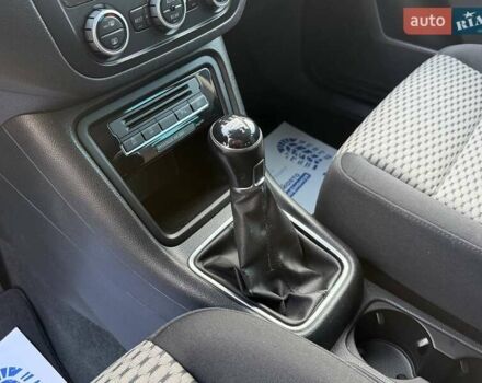 Синий Фольксваген Шаран, объемом двигателя 1.39 л и пробегом 137 тыс. км за 13900 $, фото 12 на Automoto.ua