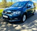 Синій Фольксваген Шаран, об'ємом двигуна 2 л та пробігом 295 тис. км за 17400 $, фото 1 на Automoto.ua