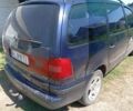 Синій Фольксваген Шаран, об'ємом двигуна 1.9 л та пробігом 294 тис. км за 2601 $, фото 4 на Automoto.ua