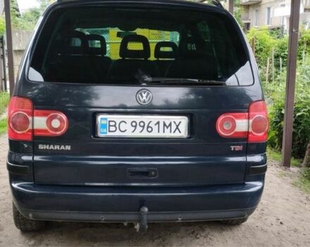 Синий Фольксваген Шаран, объемом двигателя 1.9 л и пробегом 330 тыс. км за 5100 $, фото 2 на Automoto.ua