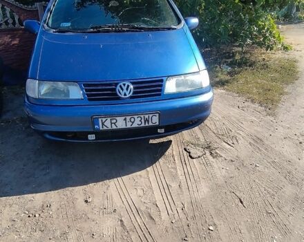 Синій Фольксваген Шаран, об'ємом двигуна 1.9 л та пробігом 275 тис. км за 1575 $, фото 1 на Automoto.ua