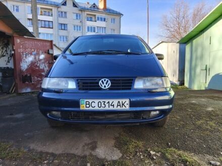 Синій Фольксваген Шаран, об'ємом двигуна 1.8 л та пробігом 279 тис. км за 3950 $, фото 1 на Automoto.ua