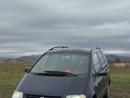 Фольксваген Шаран 2000 в Тячеве на Automoto.ua Синий Фольксваген Шаран, объемом двигателя 1.9 л и пробегом 298 тыс. км за 4200 $, фото 1 на Automoto.ua