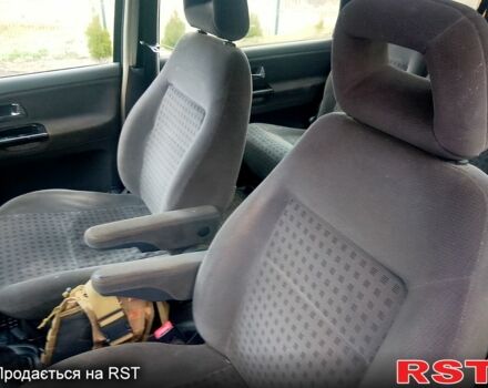 Синий Фольксваген Шаран, объемом двигателя 1.8 л и пробегом 300 тыс. км за 2700 $, фото 1 на Automoto.ua