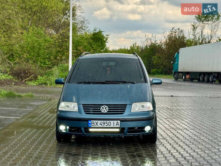 Фольксваген Шаран 2001 в Хмельницком на Automoto.ua Синий Фольксваген Шаран, объемом двигателя 1.8 л и пробегом 333 тыс. км за 4900 $, фото 1 на Automoto.ua
