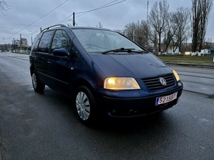 Синий Фольксваген Шаран, объемом двигателя 1.9 л и пробегом 460 тыс. км за 1599 $, фото 1 на Automoto.ua