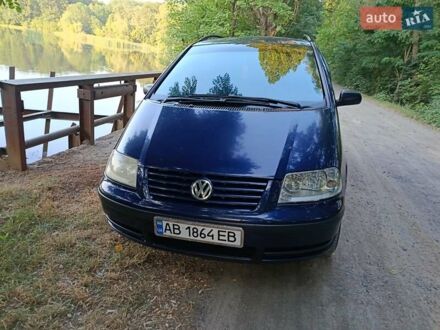 Синій Фольксваген Шаран, об'ємом двигуна 1.9 л та пробігом 339 тис. км за 4800 $, фото 1 на Automoto.ua