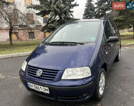 Синий Фольксваген Шаран, объемом двигателя 1.78 л и пробегом 222 тыс. км за 6600 $, фото 1 на Automoto.ua