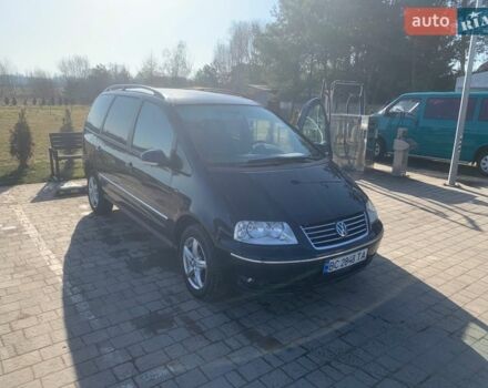 Синий Фольксваген Шаран, объемом двигателя 2 л и пробегом 285 тыс. км за 6300 $, фото 1 на Automoto.ua