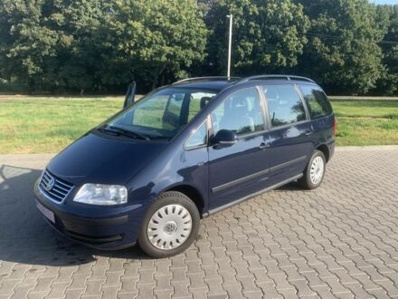Фольксваген Шаран 2006 в Луцке на Automoto.ua Синий Фольксваген Шаран, объемом двигателя 1.78 л и пробегом 224 тыс. км за 5900 $, фото 1 на Automoto.ua