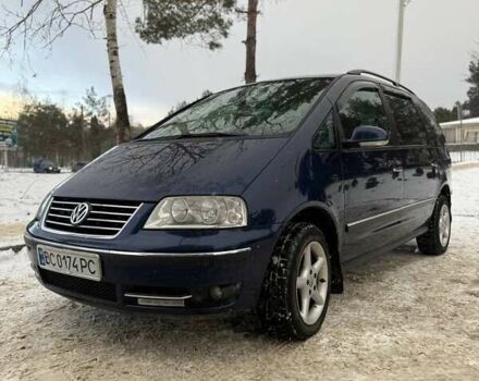 Синий Фольксваген Шаран, объемом двигателя 2 л и пробегом 309 тыс. км за 6700 $, фото 1 на Automoto.ua