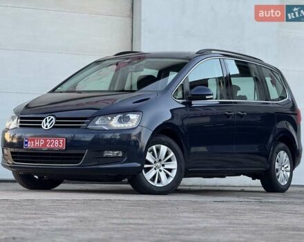 Синий Фольксваген Шаран, объемом двигателя 2 л и пробегом 270 тыс. км за 15900 $, фото 1 на Automoto.ua