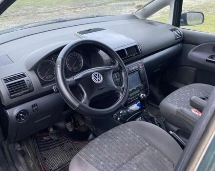 Зеленый Фольксваген Шаран, объемом двигателя 1.9 л и пробегом 35 тыс. км за 3600 $, фото 3 на Automoto.ua