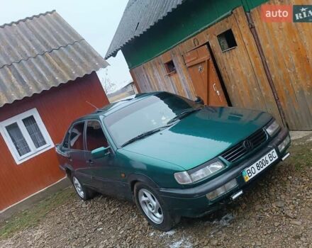 Зеленый Фольксваген Шаран, объемом двигателя 1.8 л и пробегом 20 тыс. км за 1950 $, фото 1 на Automoto.ua