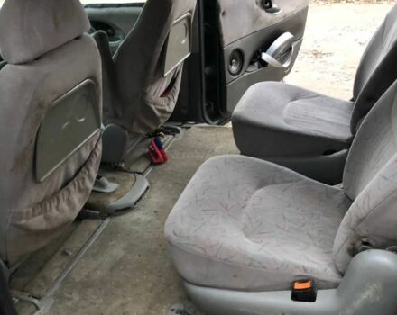 Зеленый Фольксваген Шаран, объемом двигателя 1.9 л и пробегом 450 тыс. км за 1500 $, фото 6 на Automoto.ua