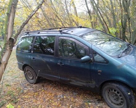 Зеленый Фольксваген Шаран, объемом двигателя 0 л и пробегом 450 тыс. км за 1100 $, фото 4 на Automoto.ua