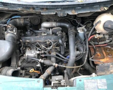 Зеленый Фольксваген Шаран, объемом двигателя 1.9 л и пробегом 450 тыс. км за 1500 $, фото 1 на Automoto.ua