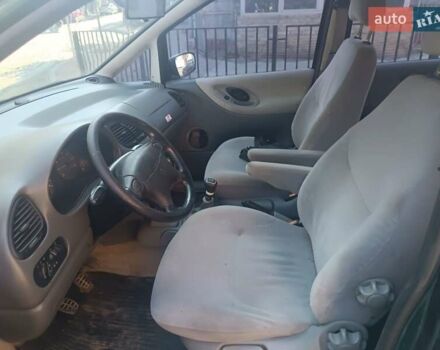 Зеленый Фольксваген Шаран, объемом двигателя 2.79 л и пробегом 200 тыс. км за 1799 $, фото 10 на Automoto.ua