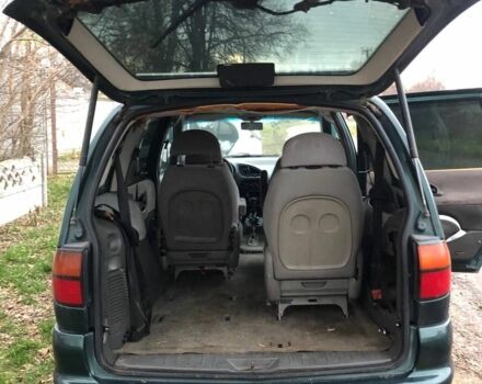 Зеленый Фольксваген Шаран, объемом двигателя 1.9 л и пробегом 450 тыс. км за 1500 $, фото 7 на Automoto.ua