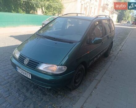 Зеленый Фольксваген Шаран, объемом двигателя 2.79 л и пробегом 200 тыс. км за 1799 $, фото 7 на Automoto.ua