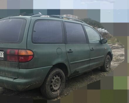 Зеленый Фольксваген Шаран, объемом двигателя 0 л и пробегом 398 тыс. км за 1548 $, фото 3 на Automoto.ua