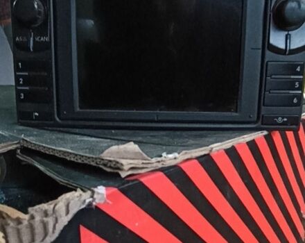 Зеленый Фольксваген Шаран, объемом двигателя 1.9 л и пробегом 362 тыс. км за 4253 $, фото 23 на Automoto.ua