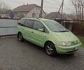 Зеленый Фольксваген Шаран, объемом двигателя 1.9 л и пробегом 362 тыс. км за 3778 $, фото 1 на Automoto.ua