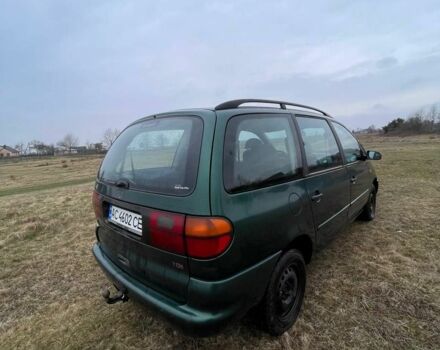 Зеленый Фольксваген Шаран, объемом двигателя 1.9 л и пробегом 125 тыс. км за 3500 $, фото 3 на Automoto.ua