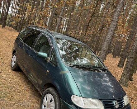 Зелений Фольксваген Шаран, об'ємом двигуна 1.9 л та пробігом 150 тис. км за 1500 $, фото 2 на Automoto.ua